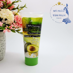 Sữa Rữa Mặt Bơ Thái Lan full vat