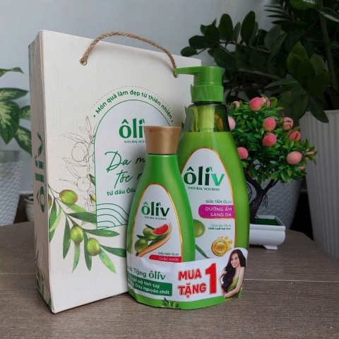 Sữa Tắm Oliv mua 1 tặng 1 hàng chính hảng
