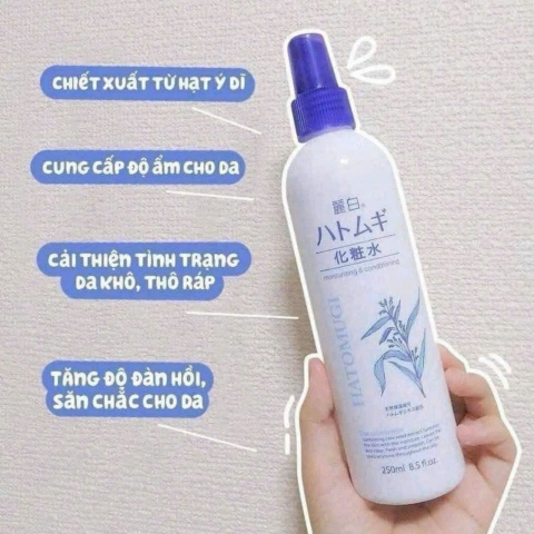 Xịt Khoáng dưỡng ẩm Ý Dĩ